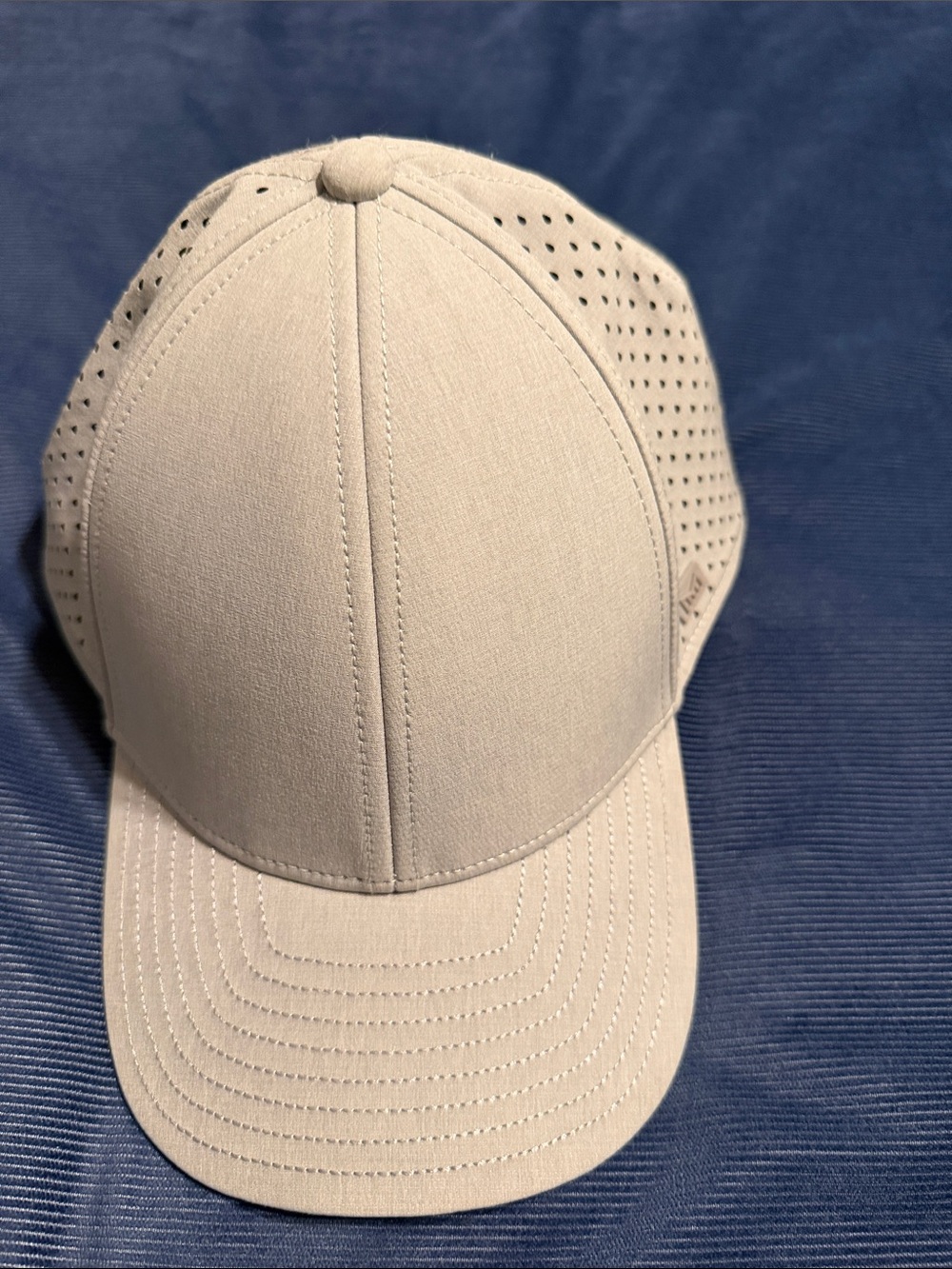 Light gray Performance Baseball Cap - Melin A Game.